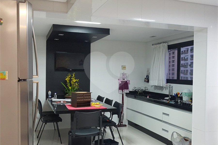 Cobertura à venda com 4 quartos, sendo 3 suítes,  em Santana, São Paulo, SP