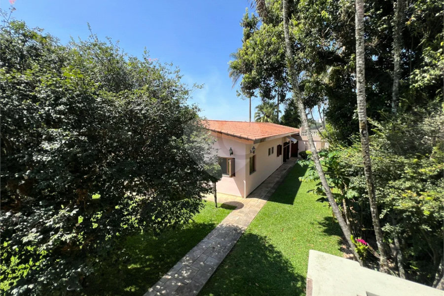 CASA TÉRREA ALTO PADRÃO NO TREMEMBE