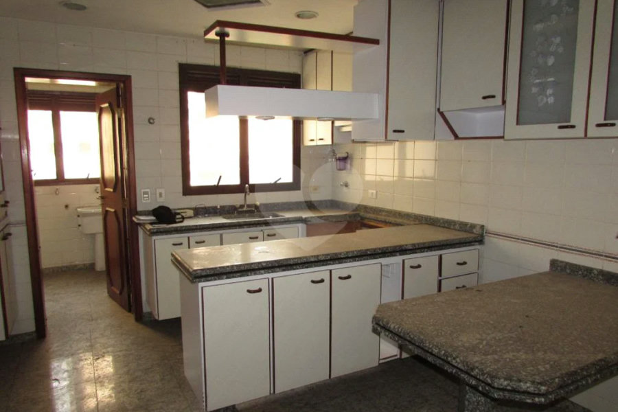 Apartamento à venda com 4 quartos, sendo 3 suítes, em Tatuapé, São Paulo, SP