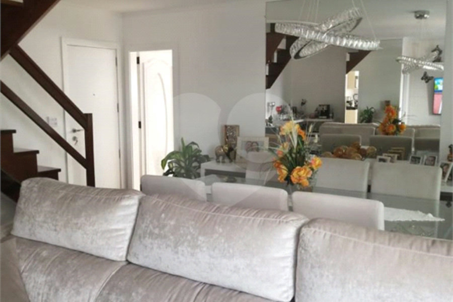 Cobertura à venda com 4 quartos, sendo 2 suítes, em Santana, São Paulo, SP