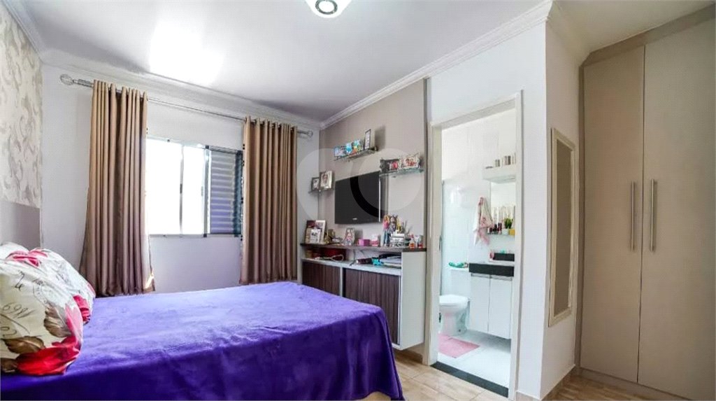 Casa à venda com 2 suítes no condomínio Lauro Korte, São Paulo - SP