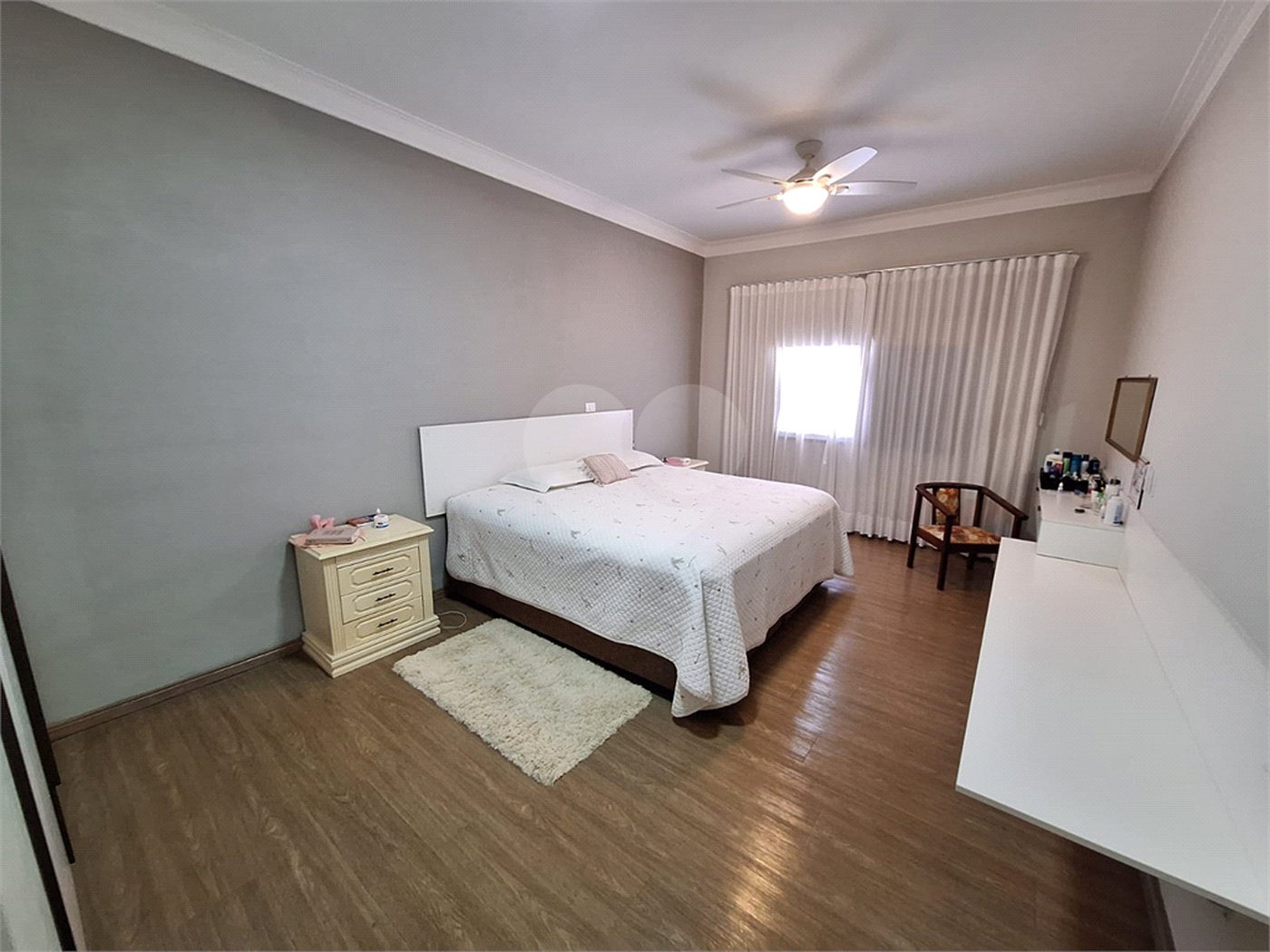 Casa à venda com 3 suítes no condomínio Village Ipanema, Araçoiaba da Serra - SP