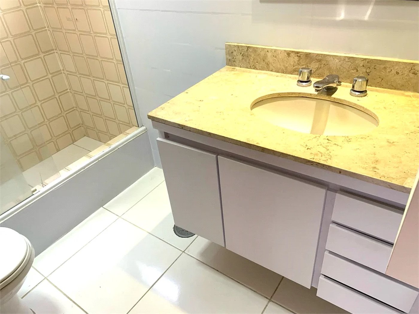 Apartamento à venda com 3 quartos, sendo 1 suíte, em Bela Aliança, São Paulo, SP