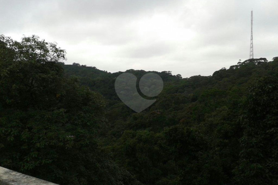 Casa à venda no condomínio Estrada Santa Ines,3250, Caieiras - SP