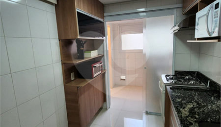 Apartamento à venda com 3 suítes em Vila Suzana, São Paulo, SP