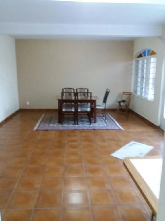 Sobrado à venda ou para alugar com 4 quartos, sendo 1 suíte,  em Vila Butantã, São Paulo, SP