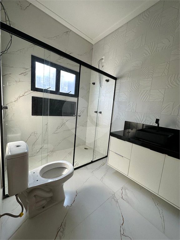 Casa à venda com 3 quartos, sendo 1 suíte,  no condomínio Lagos D Icaraí, Salto - SP