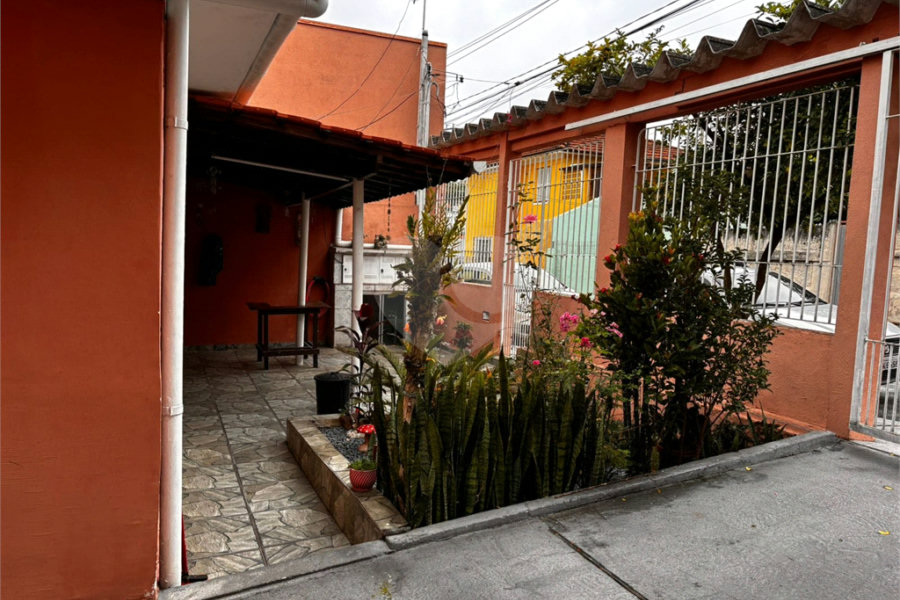 Casa Térrea à venda com 4 quartos, sendo 1 suíte, em Jaçanã, São Paulo, SP