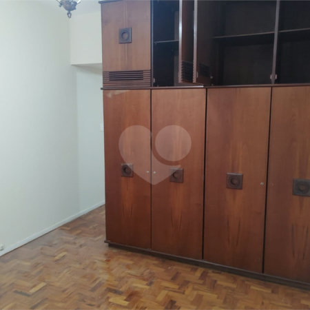 Apartamento à venda com 3 quartos, sendo 1 suíte, em Vila Mariana, São Paulo, SP