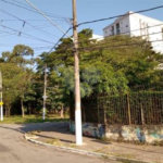 Sobrado à venda com 3 quartos, sendo 1 suíte,  em Vila Universitária, São Paulo, SP