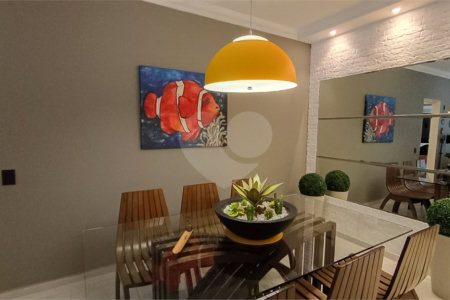 Apartamento à venda com 2 quartos, sendo 1 suíte, em Pitangueiras, Guarujá, SP