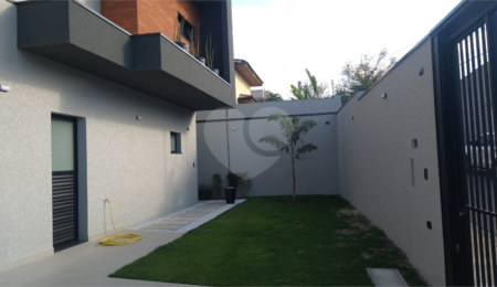 Casa à venda com 3 quartos, sendo 2 suítes,  em Nova Gardênia, Atibaia, SP