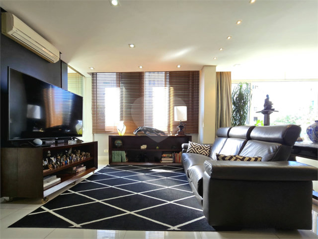 Apartamento à venda com 2 quartos, sendo 1 suíte,  em Paraíso, São Paulo, SP
