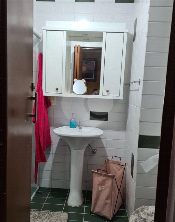Apartamento à venda com 3 quartos, sendo 1 suíte, em Parque Santana, Mogi das Cruzes, SP