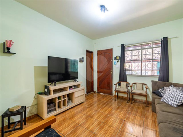 Sobrado à venda com 4 quartos, sendo 1 suíte,  em Brooklin, São Paulo, SP