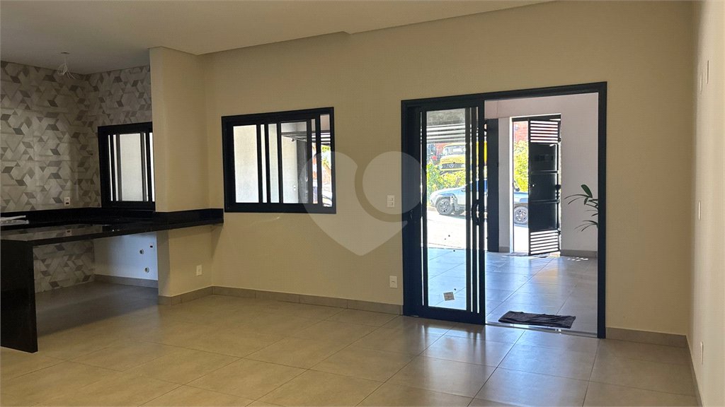 Casa à venda com 2 quartos, sendo 1 suíte, em Parque Residencial Sabiás, Indaiatuba, SP