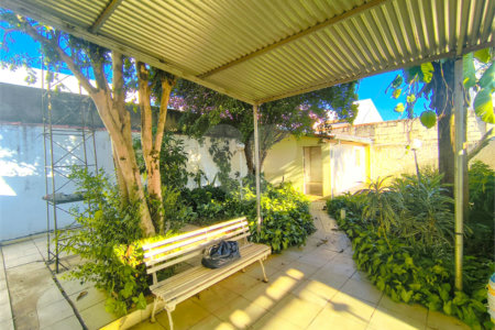 Casa para alugar com 2 quartos, sendo 1 suíte, no Centro, Indaiatuba, SP