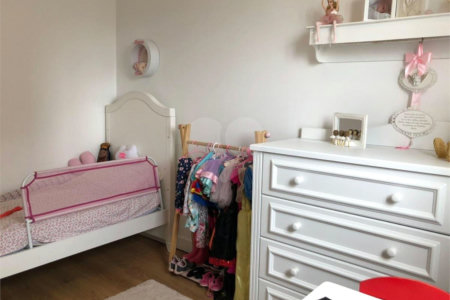 Apartamento à venda com 3 quartos, sendo 1 suíte, em Jardim Ampliação, São Paulo, SP