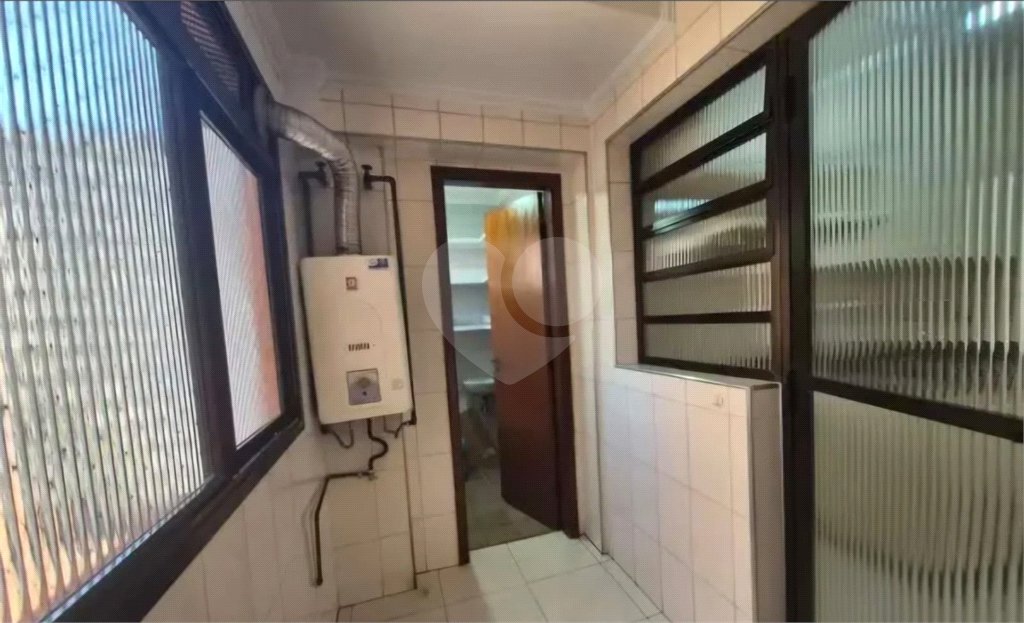 Apartamento à venda com 3 quartos, sendo 1 suíte, em Jardim das Vertentes, São Paulo, SP