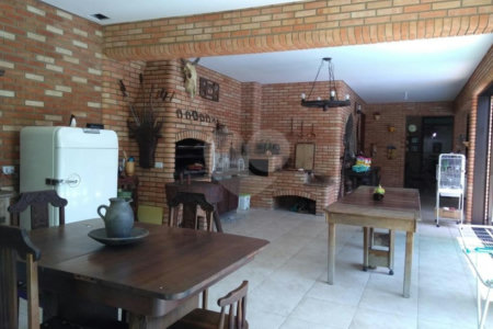 Casa à venda com 6 suítes no condomínio Lago Azul Residencial e Golfe, Araçoiaba da Serra - SP