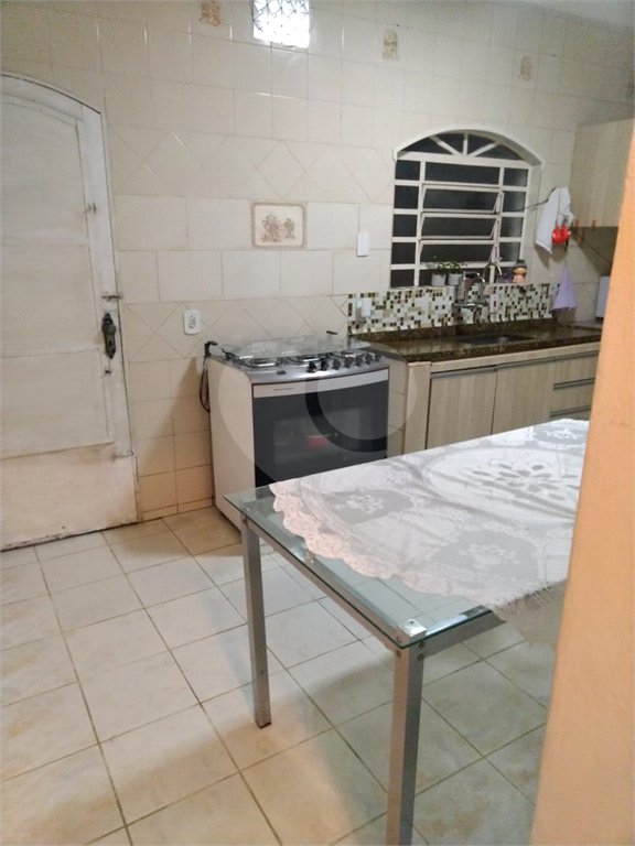 Sobrado à venda com 4 quartos, sendo 2 suítes,  em Instituto de Previdência, São Paulo, SP