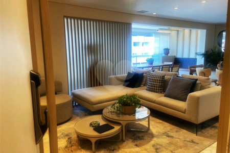 Apartamento à venda com 3 suítes em Vila Leopoldina, São Paulo, SP