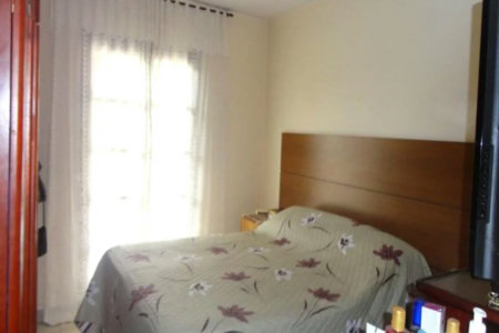 Casa à venda com 3 quartos, sendo 1 suíte, em Jardim Esmeralda, São Paulo, SP