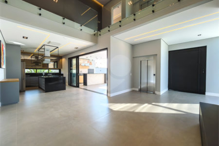 Casa à venda com 4 suítes, no condomínio Villa dos Pinheiros, Indaiatuba - SP