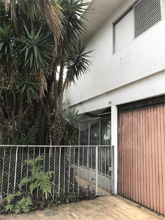 Casa à venda com 5 quartos, sendo 2 suítes, em Planalto Paulista, São Paulo, SP