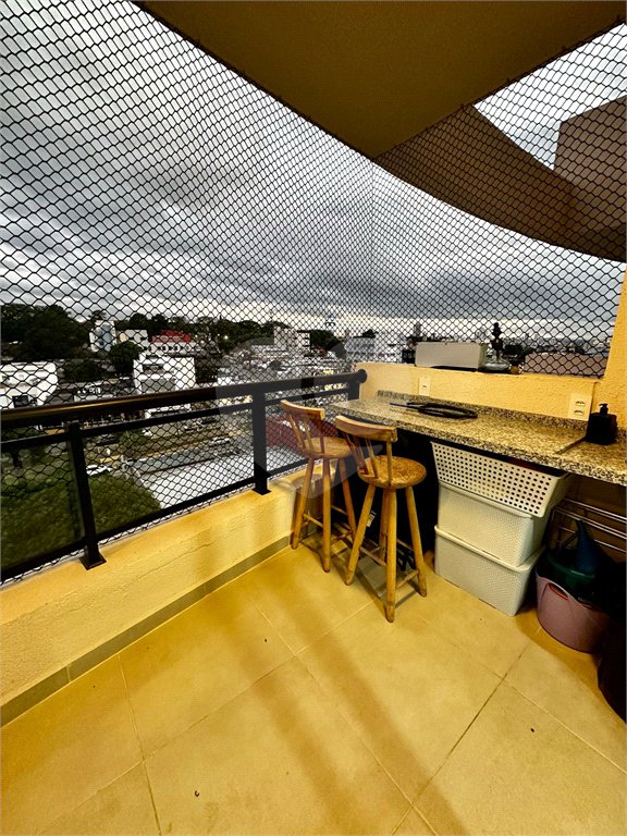 Apartamento à venda com 2 quartos, sendo 1 suíte,  no Centro, Mogi das Cruzes, SP