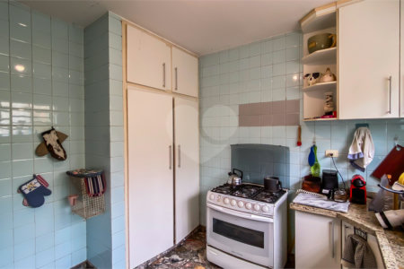 Sobrado à venda com 3 quartos, sendo 1 suíte, em Brooklin Paulista, São Paulo, SP