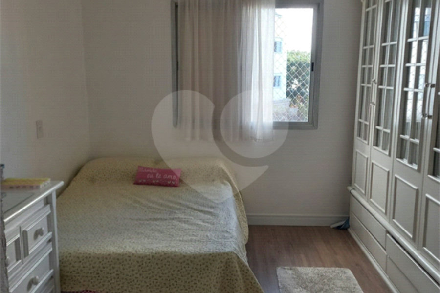 Apartamento à venda com 3 quartos, sendo 1 suíte,  em Santana, São Paulo, SP