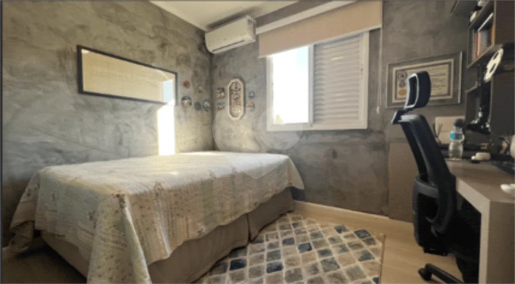 Casa à venda com 5 quartos, sendo 2 suítes, no condomínio Chacara das Palmeiras, Jundiaí - SP