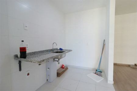 Apartamento à venda com 3 quartos, sendo 1 suíte, em Vila Anastácio, São Paulo, SP