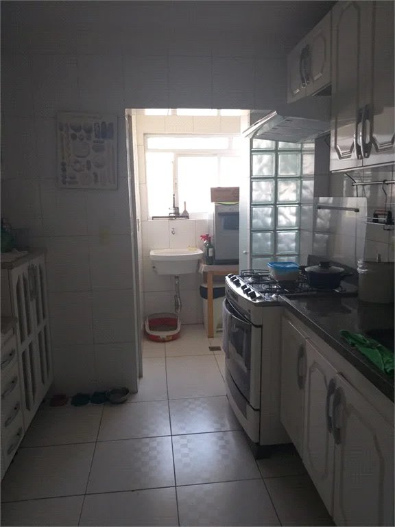 Apartamento à venda com 2 quartos em Vila Romana, São Paulo, SP