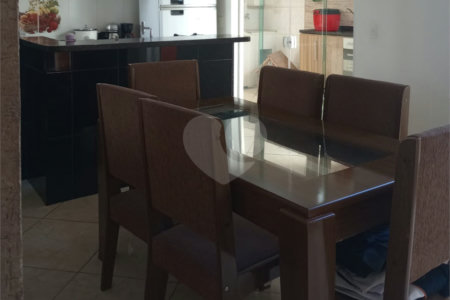 Casa à venda com 2 quartos, sendo 1 suíte, em Residencial Vasques Martins, Votorantim, SP
