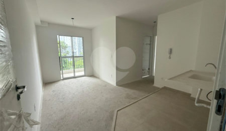 Apartamento à venda com 2 quartos, sendo 1 suíte,  em Vila Sorocabana, Guarulhos, SP