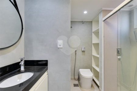 Apartamento à venda com 2 quartos, sendo 1 suíte, em Santo Amaro, São Paulo, SP