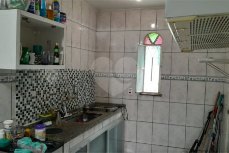 Casa à venda com 3 quartos em Santíssimo, Rio de Janeiro, RJ