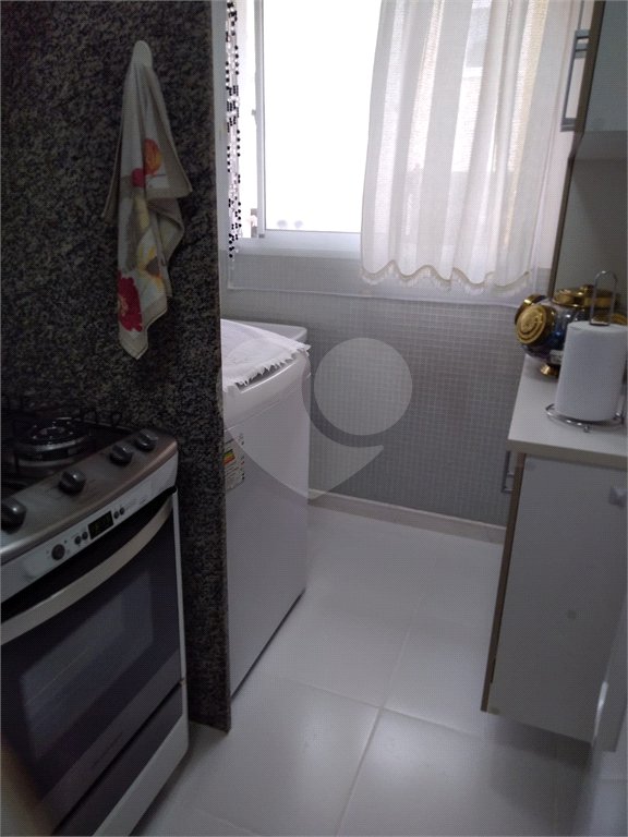 Casa à venda com 3 quartos, sendo 1 suíte, no condomínio Moradas do Horto, São Paulo - SP