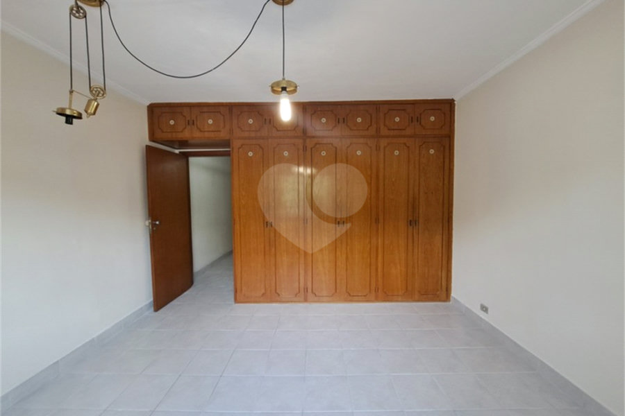 Sobrado à venda com 3 quartos, sendo 1 suíte, em Santana, São Paulo, SP