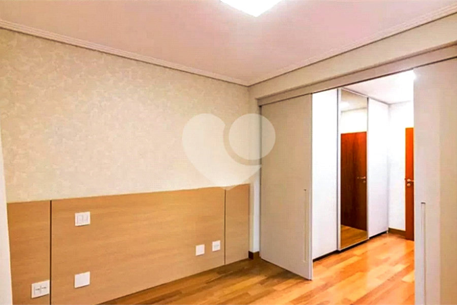 Apartamento à venda com 4 quartos, sendo 3 suítes, em Santana, São Paulo, SP
