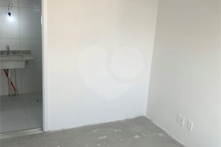Apartamento à venda com 4 quartos, sendo 2 suítes, em Brooklin Paulista, São Paulo, SP