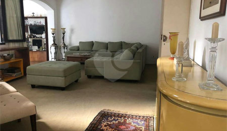Casa à venda com 4 quartos, sendo 1 suíte,  em Vila Cordeiro, São Paulo, SP