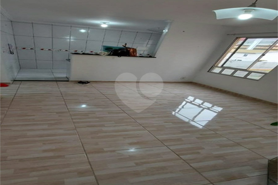 Apartamento à venda com 2 quartos em Água Chata, Guarulhos, SP