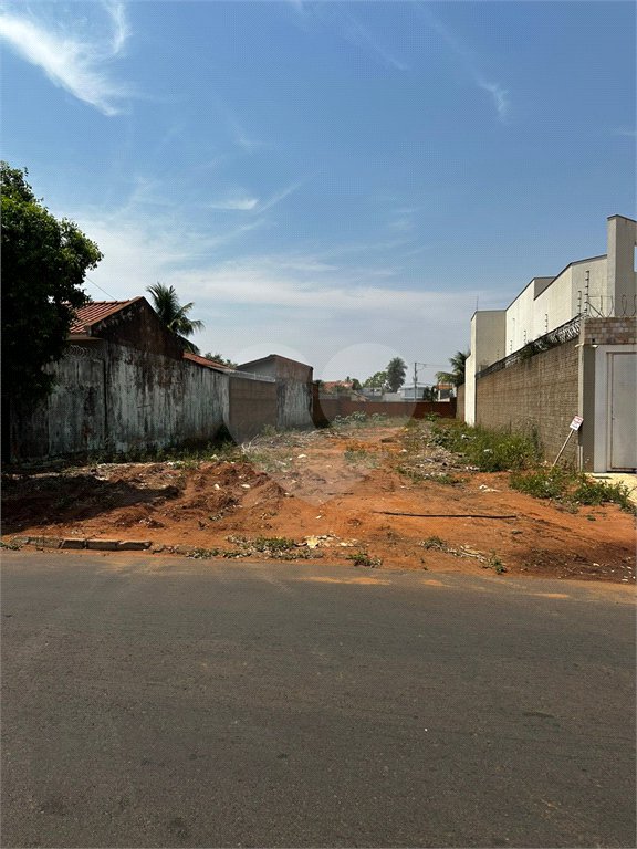 Terreno à venda em Santos Dumont, Três Lagoas, MS