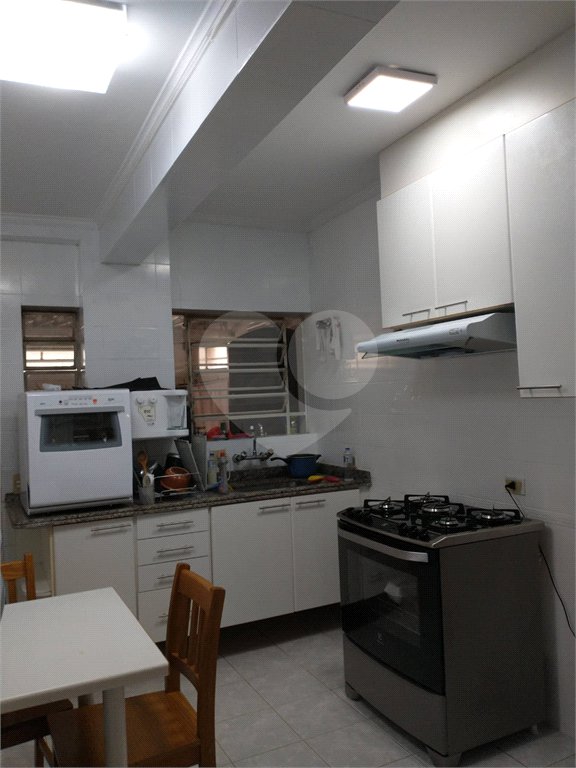 Sobrado à venda com 3 quartos, sendo 1 suíte, em Vila Ipojuca, São Paulo, SP