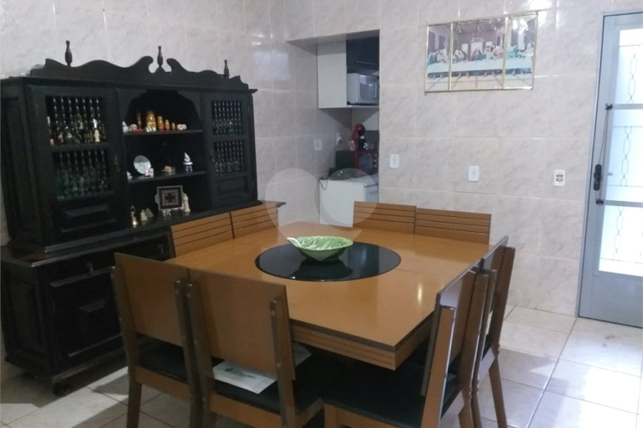 Sobrado à venda ou para alugar com 3 suítes em Santana, São Paulo, SP