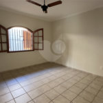 Casa à venda ou para alugar com 2 quartos, sendo 1 suíte, no condomínio Acmti - Colinas do Mosteiro, Terras de Itaici e Recanto dos Pássaros, Indaiatuba - SP