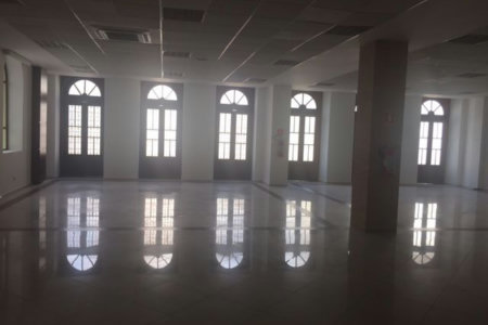Prédio Comercial de Grande Porte no Centro Histórico de Santos para Venda Ou Aluguel